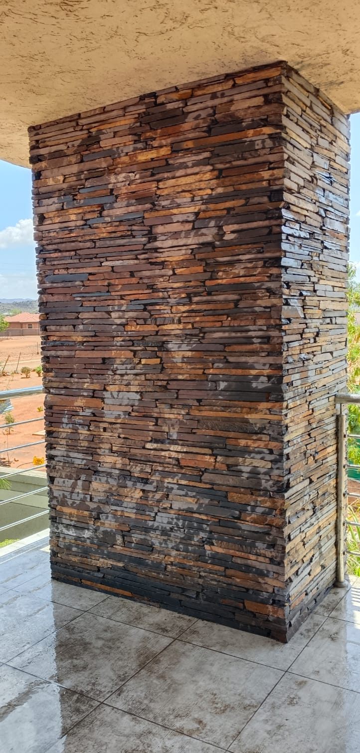 Close-up of a sealed dark slate pillar
